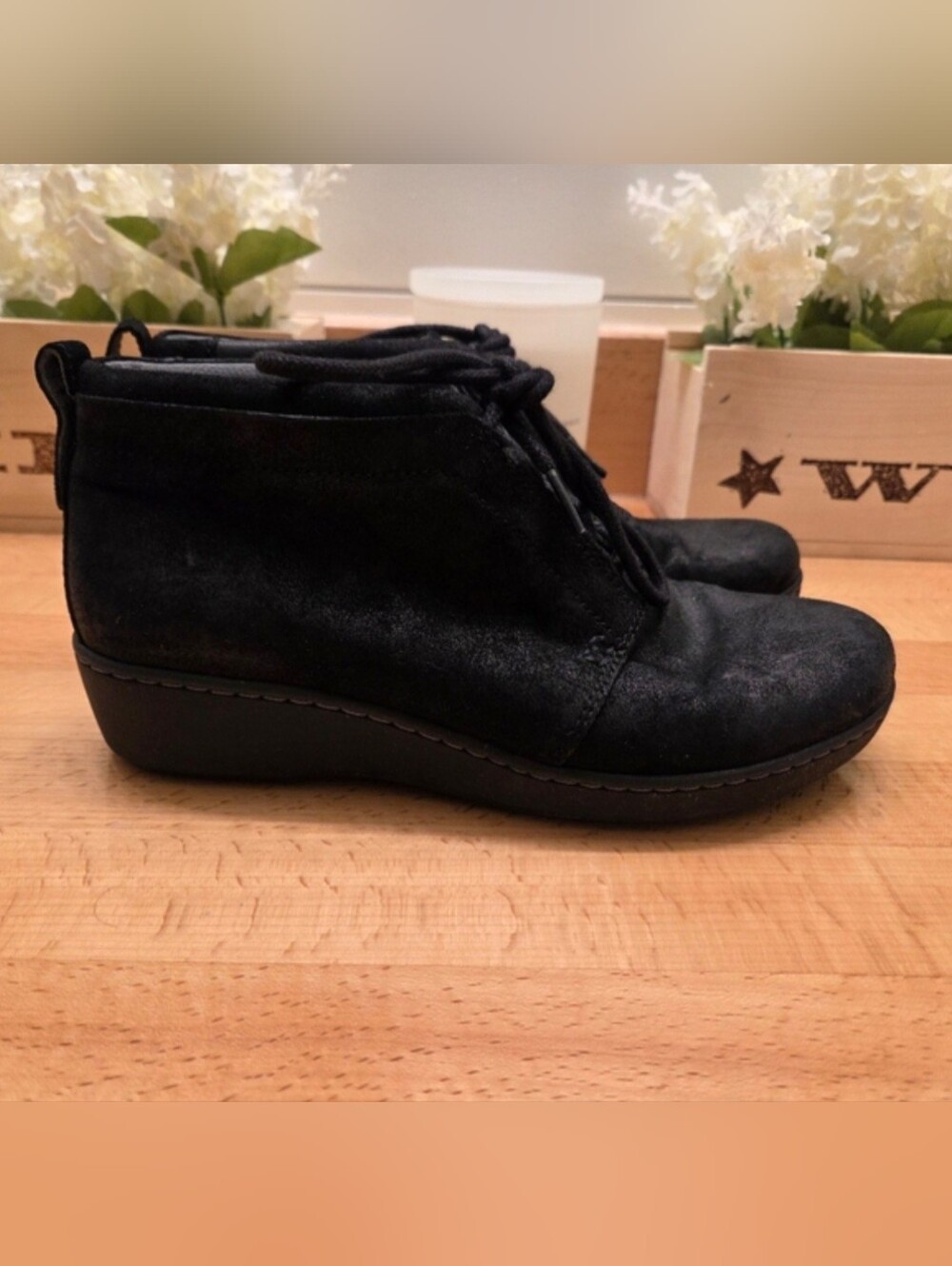 Dansko Ellen Chukka Boots Womens 37 Black Leather Ankle Bootie Oiled Suede